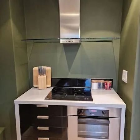 Apartment Stylish Hippodrome Sleeps 6 Birmingham