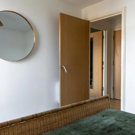 Stylish Hippodrome Sleeps 6 Apartment