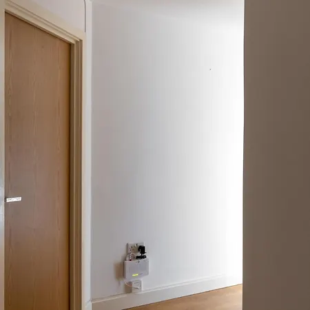Apartment Stylish Hippodrome Sleeps 6